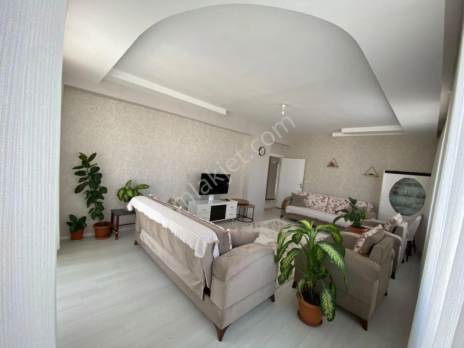 Ebrar Emlak'tan Fabrika Mahallesi'nde 3+1 Uygun Daire Satılıktır — fotoğraf 12