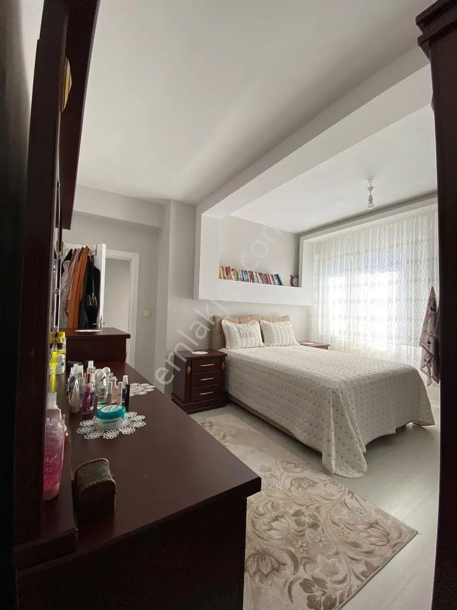Ebrar Emlak'tan Fabrika Mahallesi'nde 3+1 Uygun Daire Satılıktır — fotoğraf 16