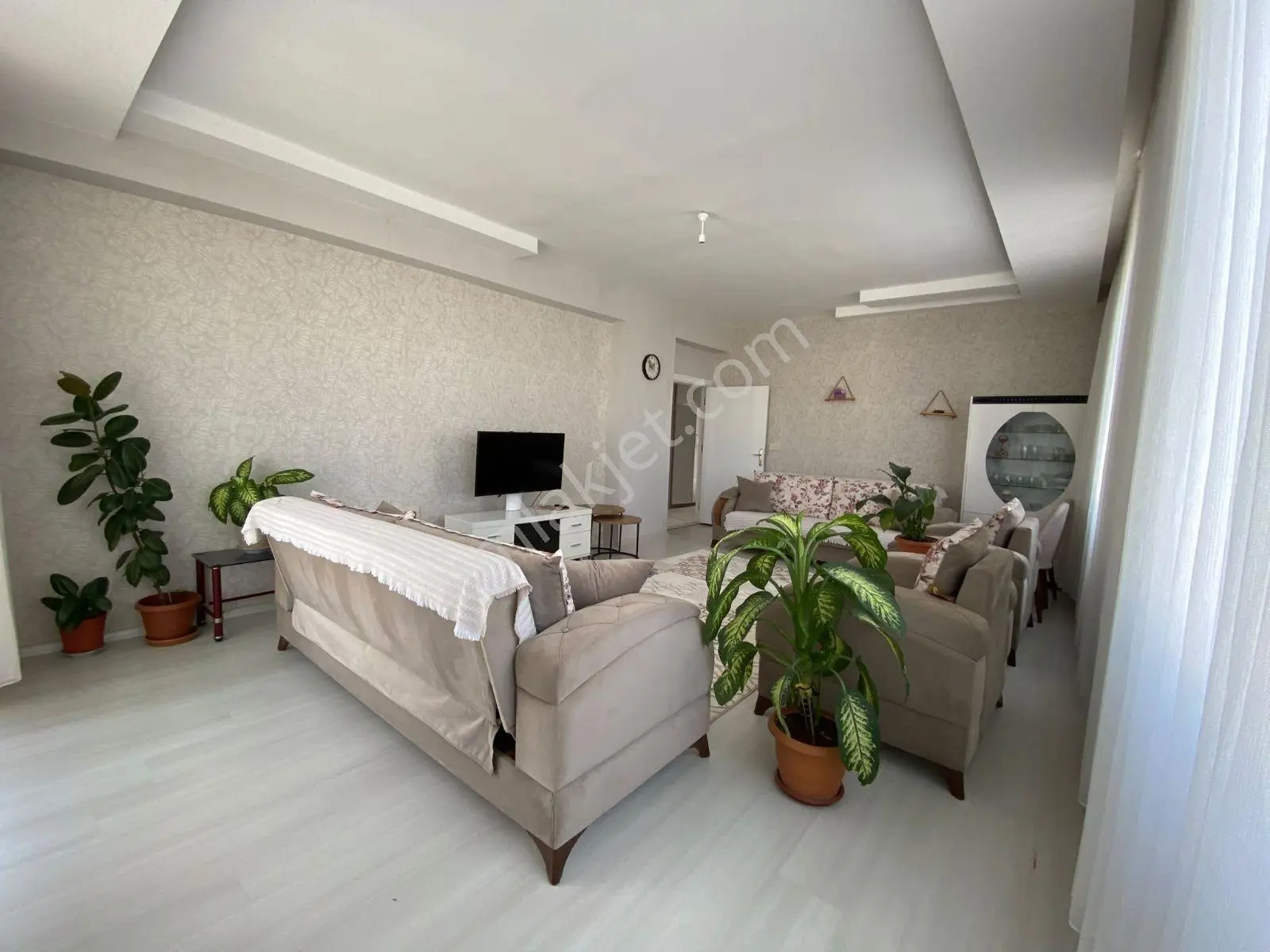 Ebrar Emlak'tan Fabrika Mahallesi'nde 3+1 Uygun Daire Satılıktır — fotoğraf 18