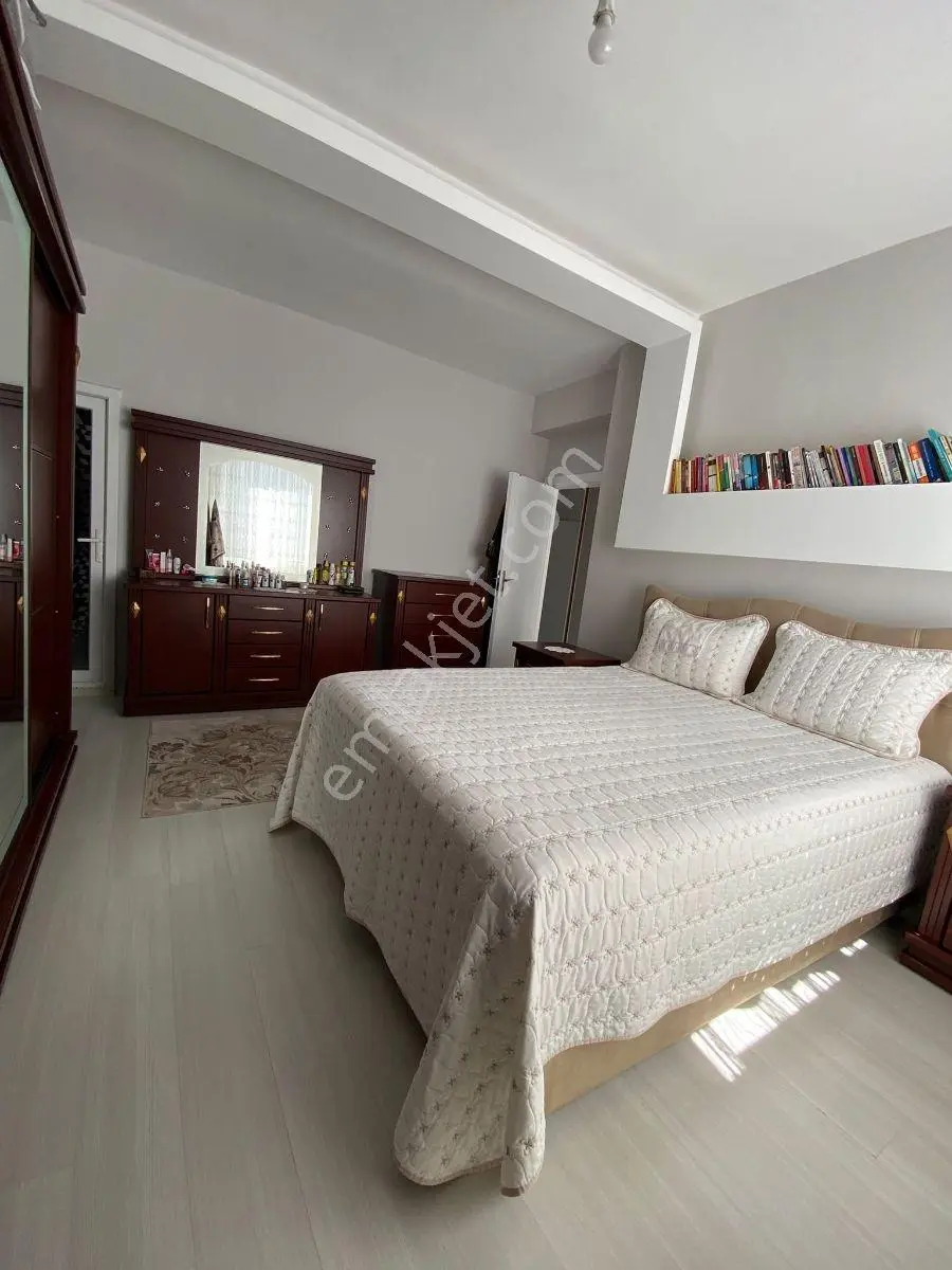 Ebrar Emlak'tan Fabrika Mahallesi'nde 3+1 Uygun Daire Satılıktır — fotoğraf 20