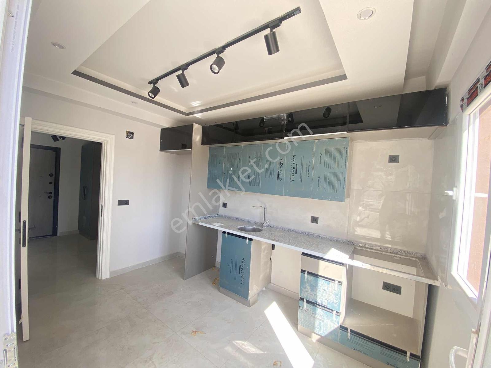 Yılmaz'dan İncirlik Kemalpaşada Satılık 2+1 K.mtfk Girişkat — fotoğraf 6