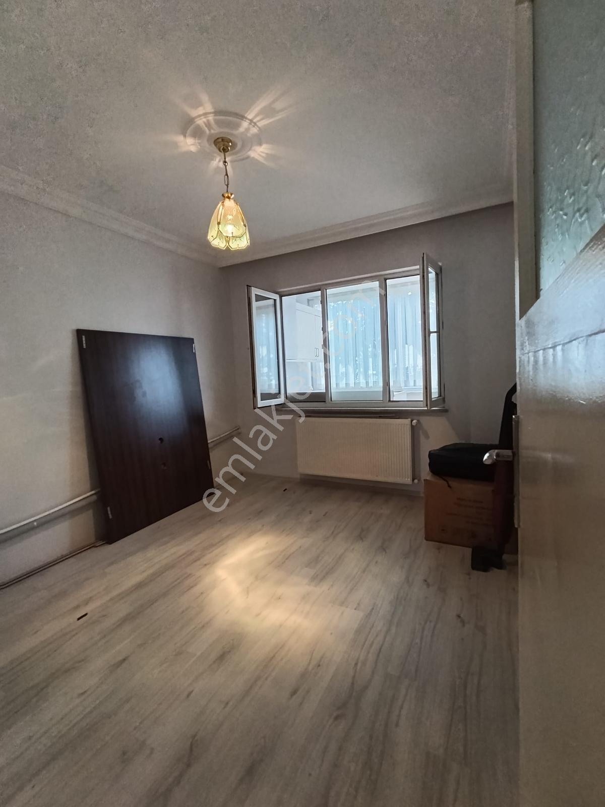 Bahçelievler 2 Katlı Bodrumlu Mustakil Bina Çift Mutfak — fotoğraf 12