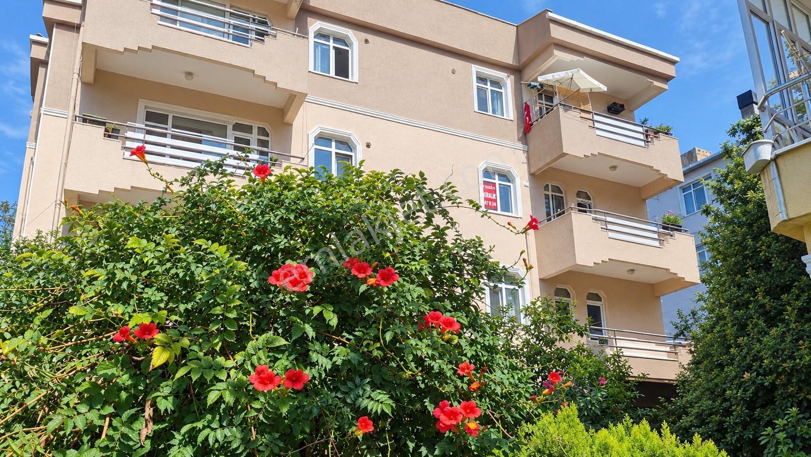 Büyükçekmece Fatih Mahallesi 2+1 Satılık Daire