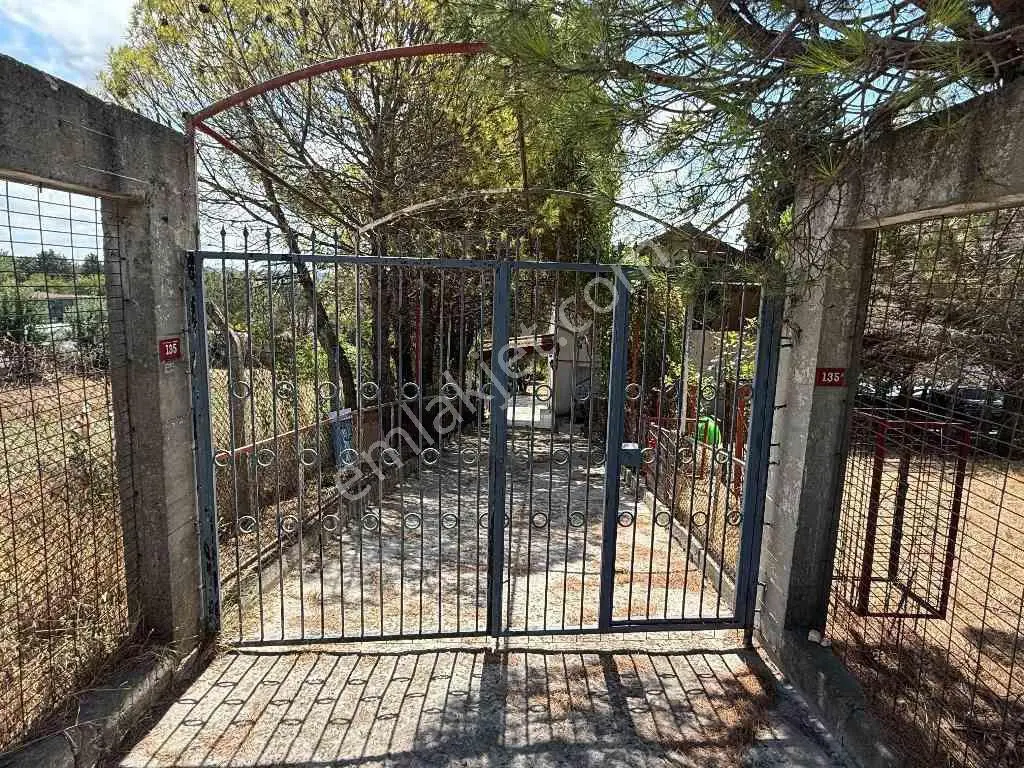 Arnavutköy’de 1050 M² Arsa Üzerinde 5+1 Eşyalı, 4 Cepheli Müstakil Villa | Boş & Tapulu — fotoğraf 5