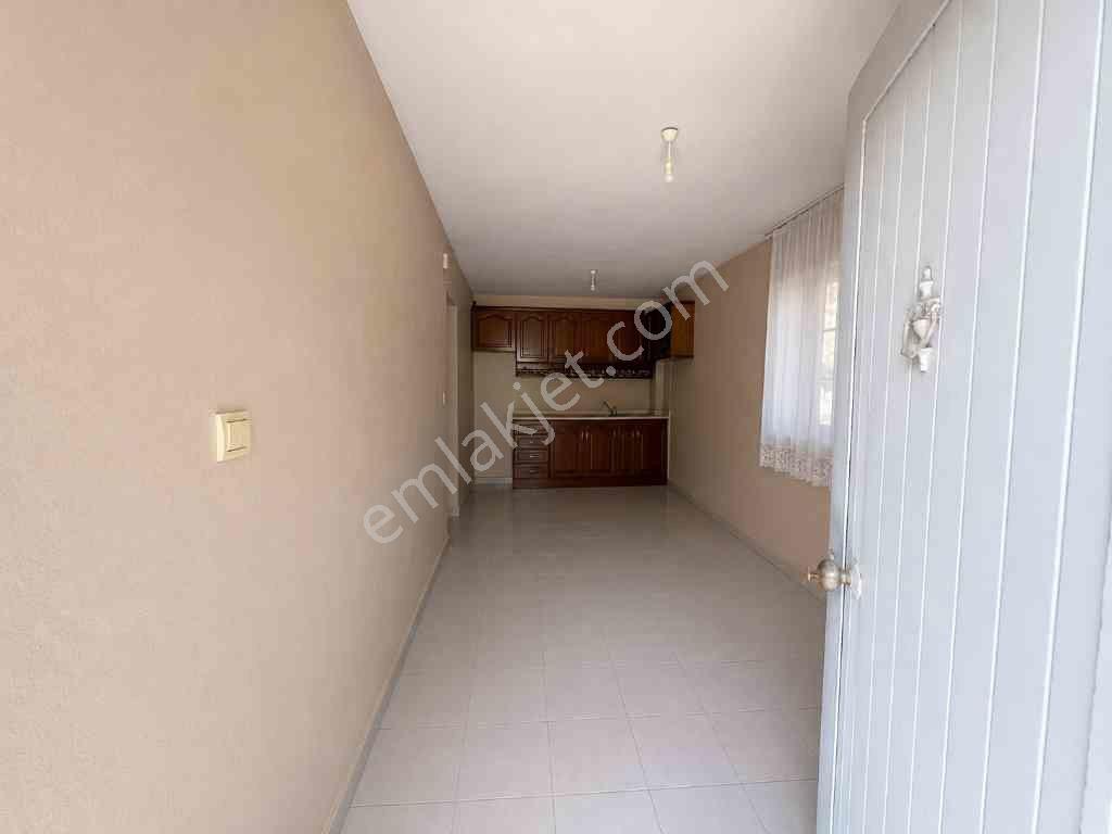 Arnavutköy’de 1050 M² Arsa Üzerinde 5+1 Eşyalı, 4 Cepheli Müstakil Villa | Boş & Tapulu — fotoğraf 13