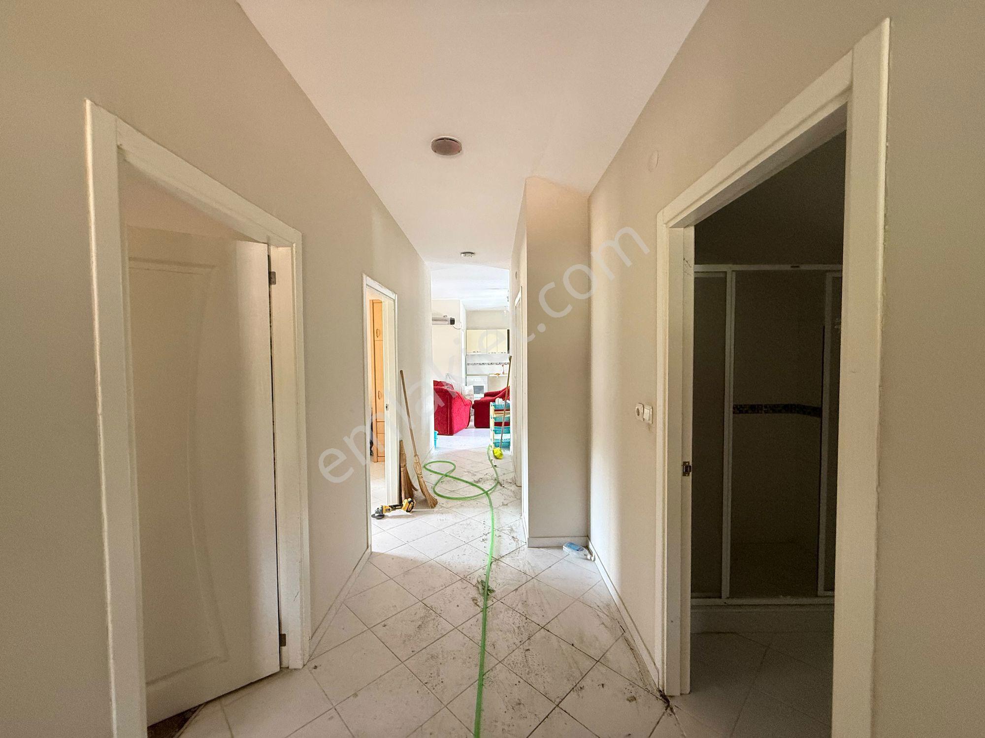 Arnavutköy’de 1050 M² Arsa Üzerinde 5+1 Eşyalı, 4 Cepheli Müstakil Villa | Boş & Tapulu — fotoğraf 19