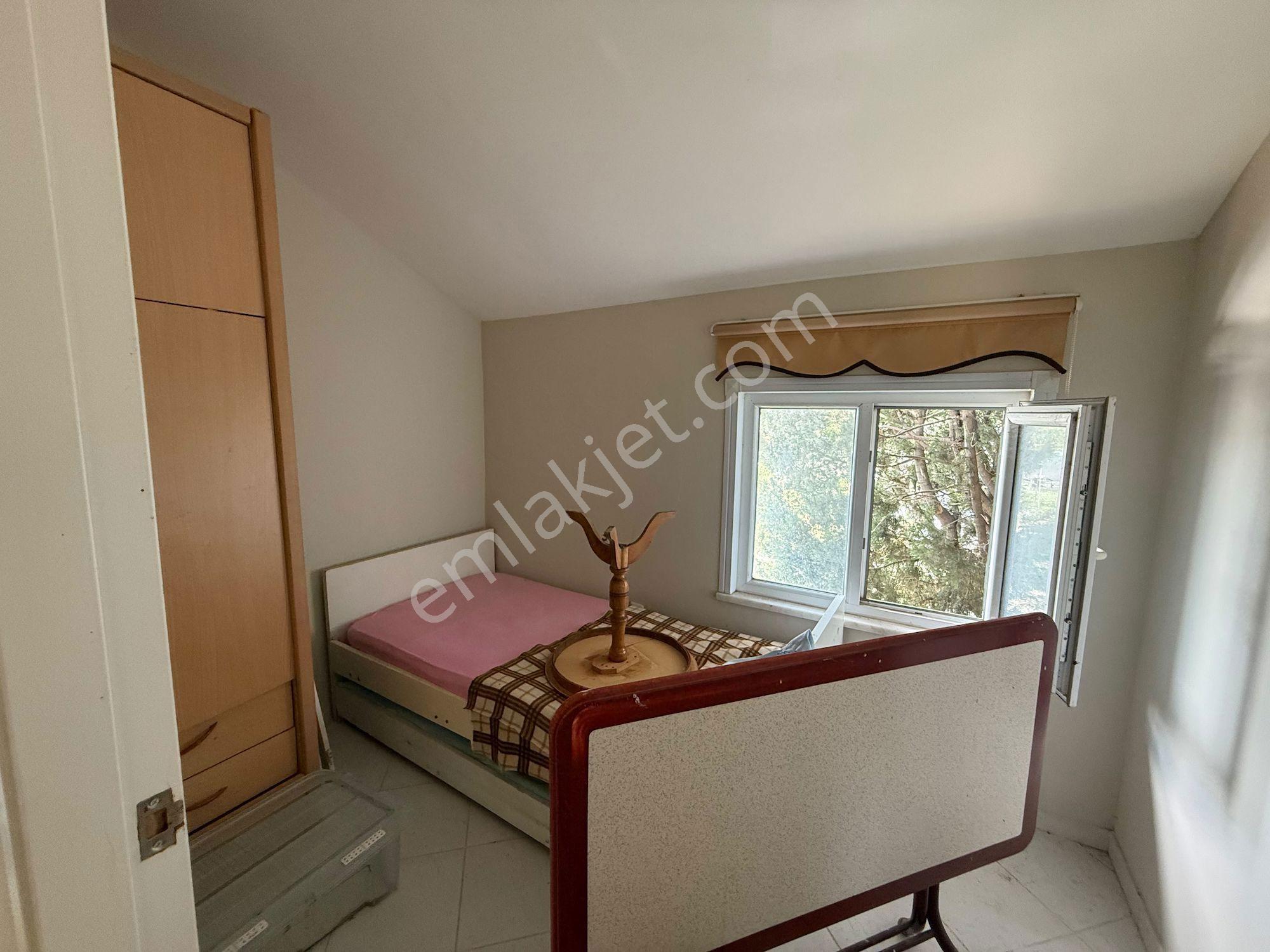 Arnavutköy’de 1050 M² Arsa Üzerinde 5+1 Eşyalı, 4 Cepheli Müstakil Villa | Boş & Tapulu — fotoğraf 23