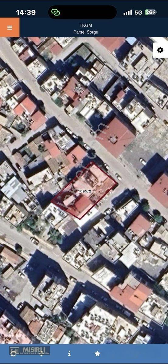 Mısırlı Gayrimenkul'den Satılık Cumhuriyet Mah'de 110 M2 Arsa — fotoğraf 2