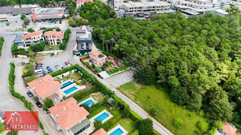 Çekmeköy`de Yapı Ruhsatı Alınmış 300m2 Müstakil Tapulu Arsa