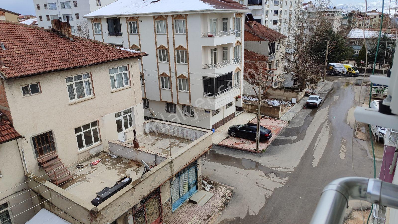 Adil Emlak'tan Acil Satılık Kültür Park Yakını 3+1 Yapılı Daire — fotoğraf 7