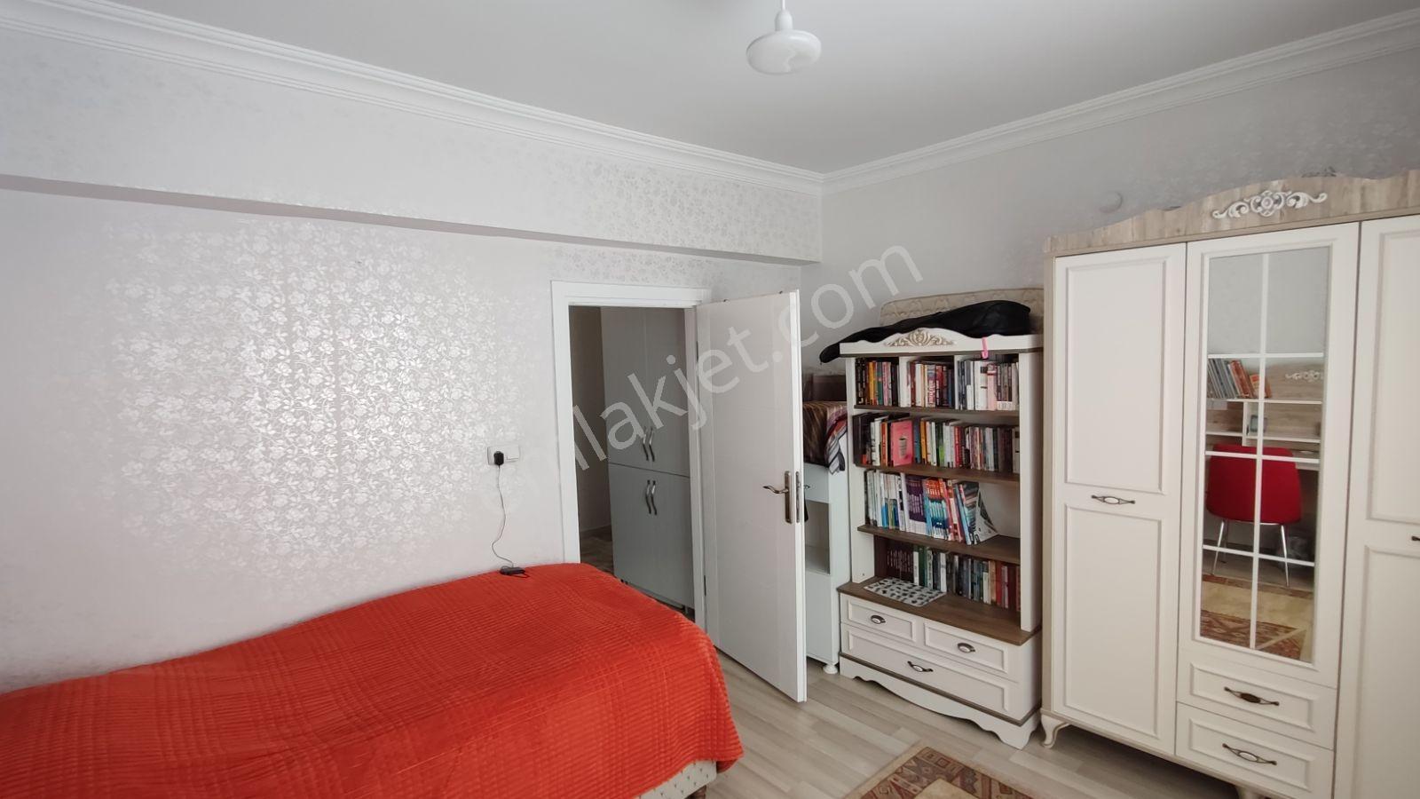 Adil Emlak'tan Acil Satılık Kültür Park Yakını 3+1 Yapılı Daire — fotoğraf 21