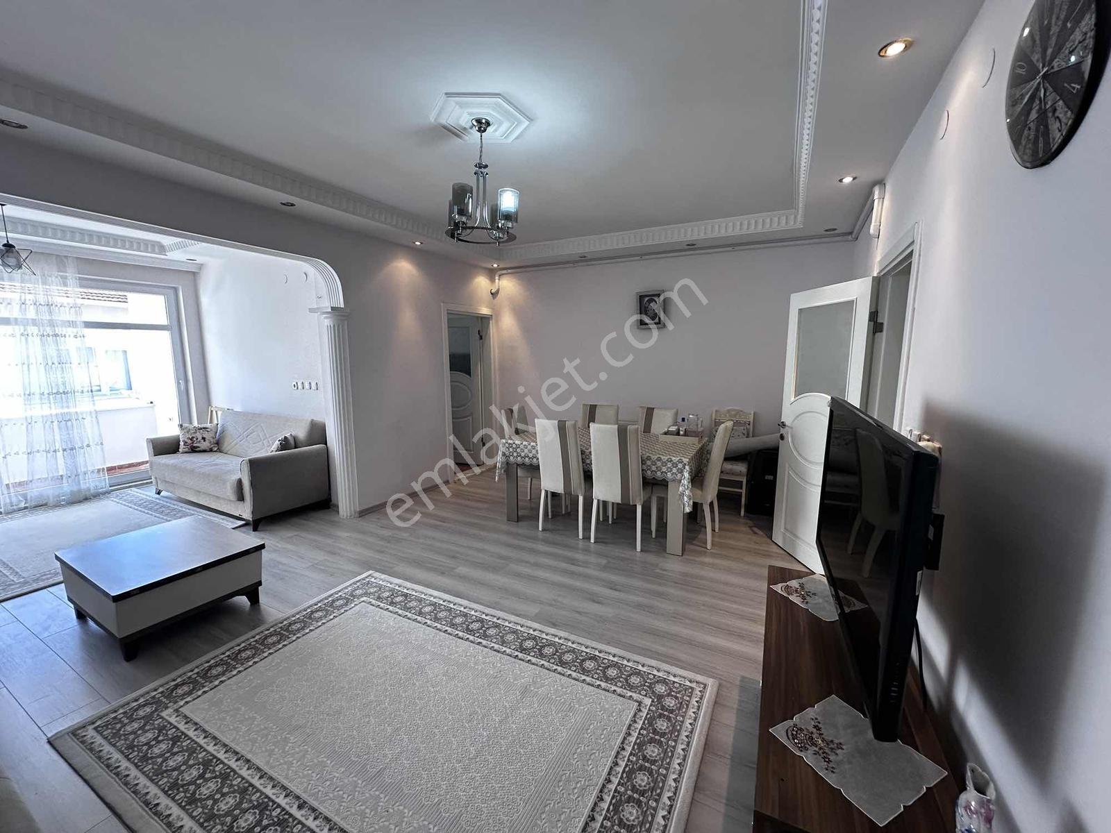 Gürkan Emlak'tan Merkezde Masrafsız Full Eşyalı 120m² Doğalgazlı — fotoğraf 8