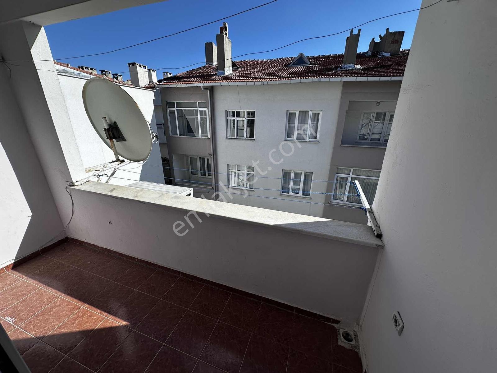 Gürkan Emlak'tan Merkezde Masrafsız Full Eşyalı 120m² Doğalgazlı — fotoğraf 13