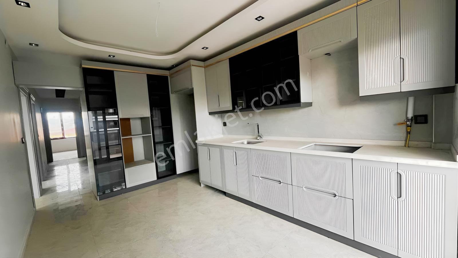 Hayat Gayrımenkul Danışmanlık Merkezınden Sıteler Bölgesınde — fotoğraf 2