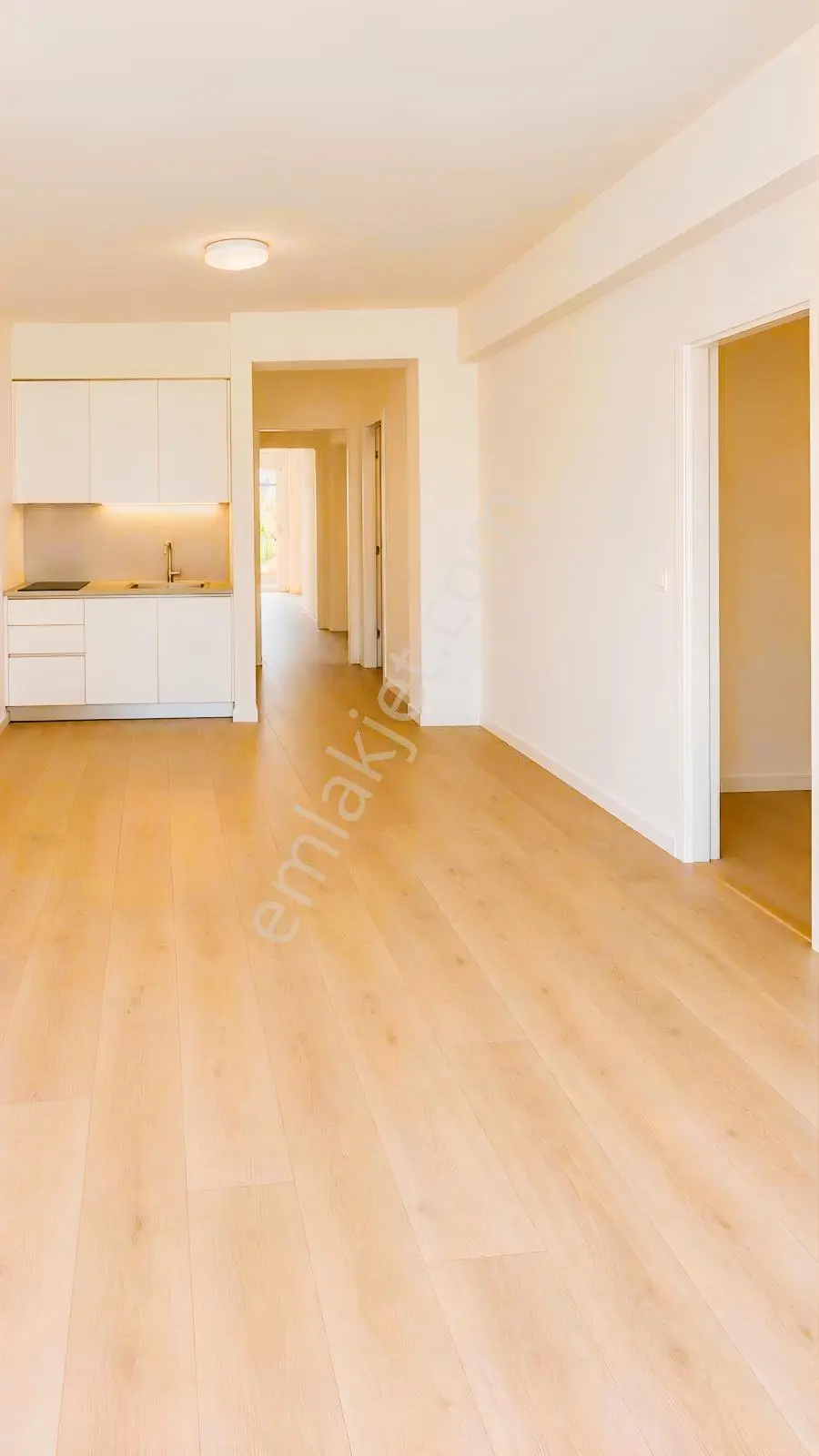 İzmir Bergamada Komisyonsuz Sıfır 1+1 | Balkonlu | Araç Takaslı — fotoğraf 2