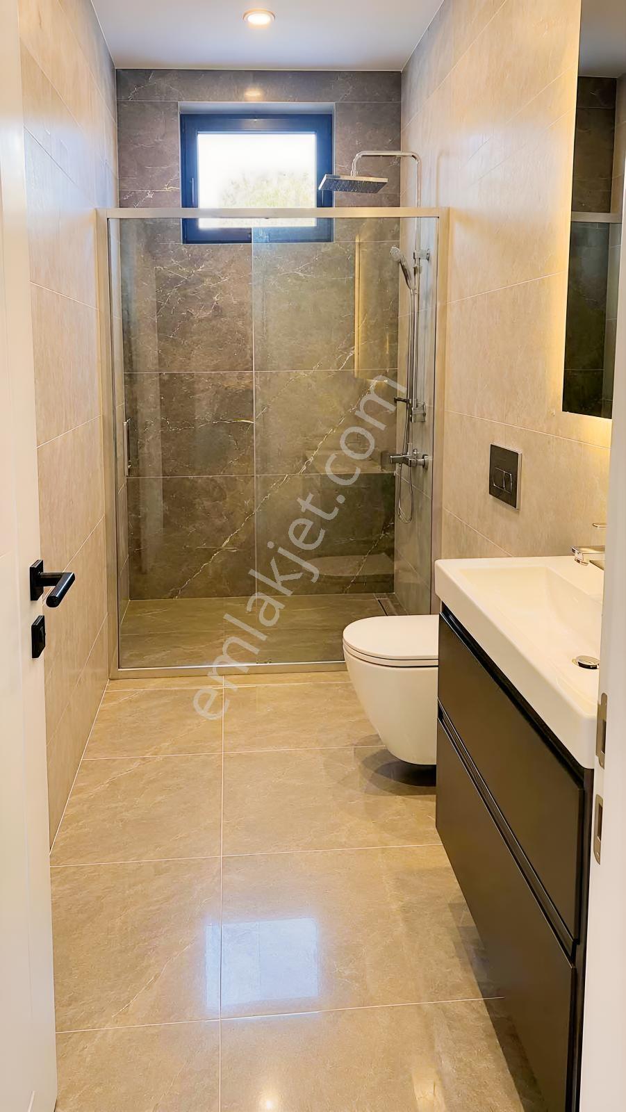 İzmir Bergamada Komisyonsuz Sıfır 1+1 | Balkonlu | Araç Takaslı — fotoğraf 8