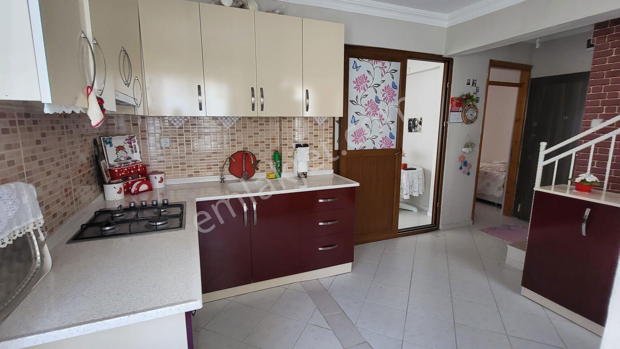 Remax Marea'dan Altınoluk'ta Satılık 2+1 Dubleks Daire — fotoğraf 10