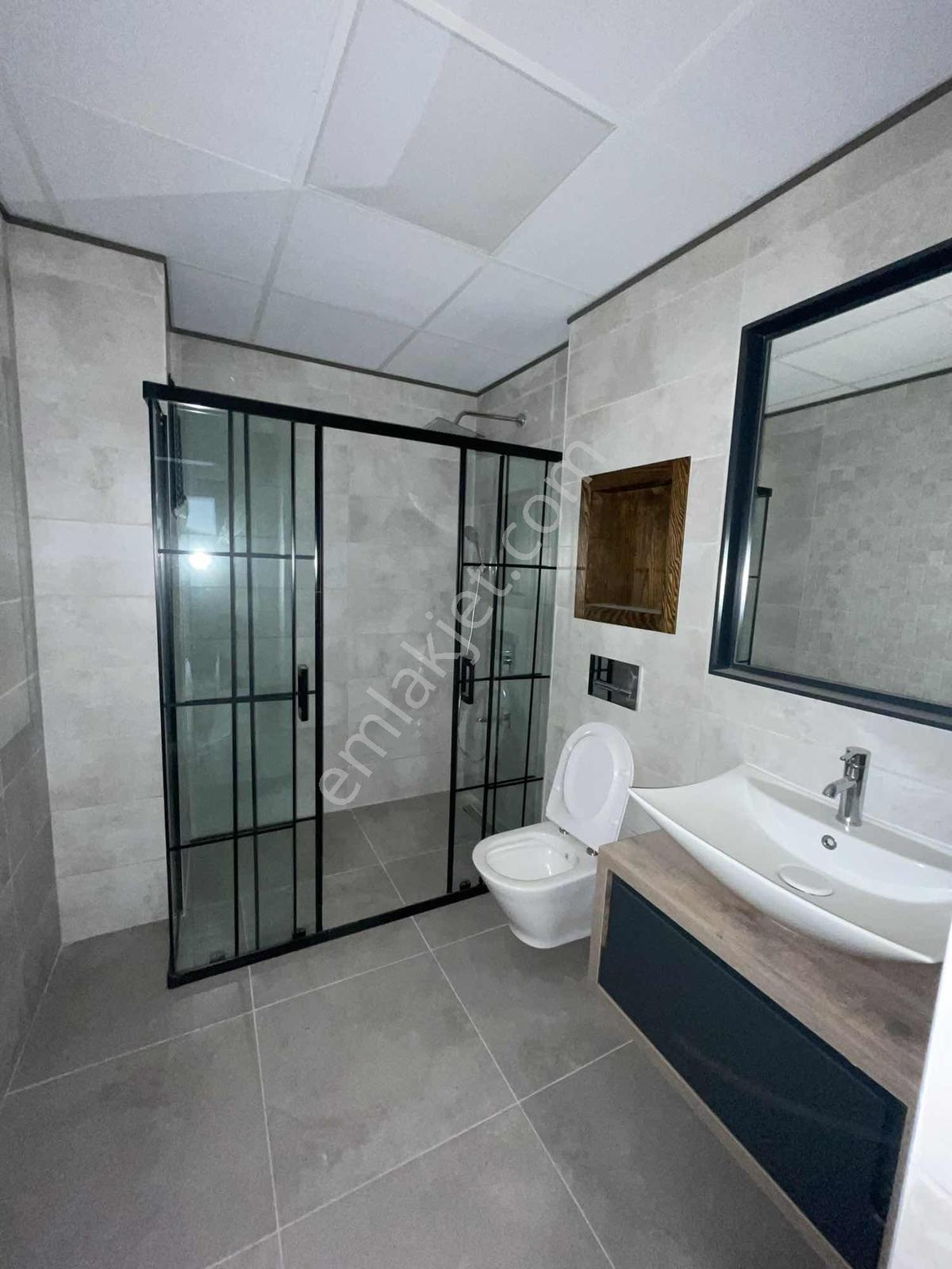 Kuşadasında Lüks Sitede Satılık 2+1 Daire — fotoğraf 32