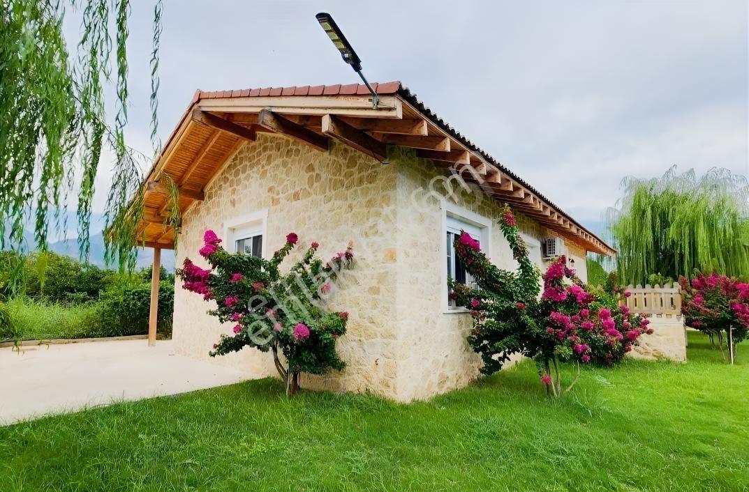 Konyaaltında Daire Takasına Açık Özel Mülk Satılık Villa — fotoğraf 3