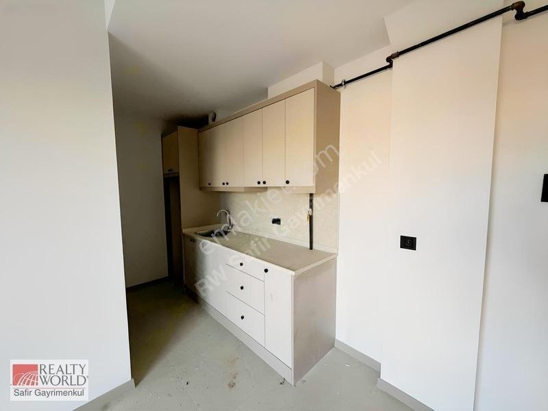 Full Beyan Şehir Hastanesinin Dibinde En Uygun 1+1 Apart — fotoğraf 4