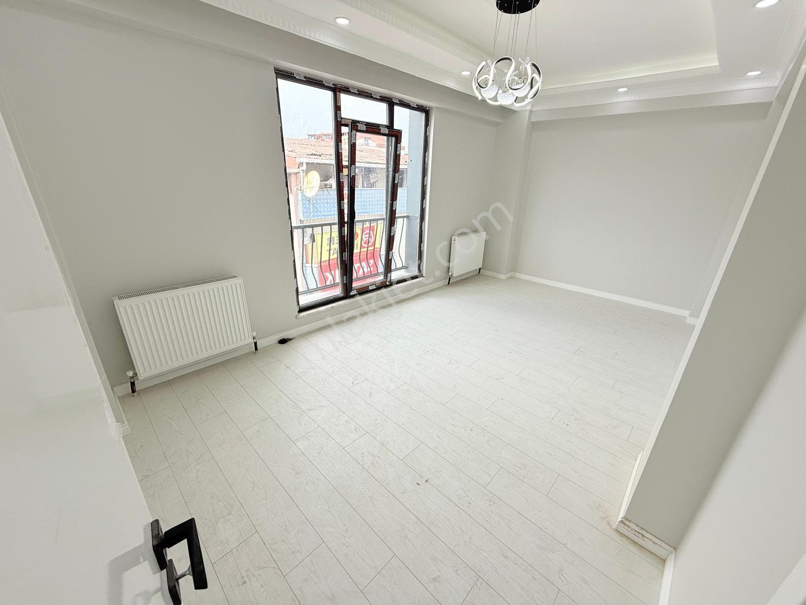 Pusula İnş'tan 50.yıl Mah 2+1 90m2 Satılık Sıfır 4.kat — fotoğraf 2