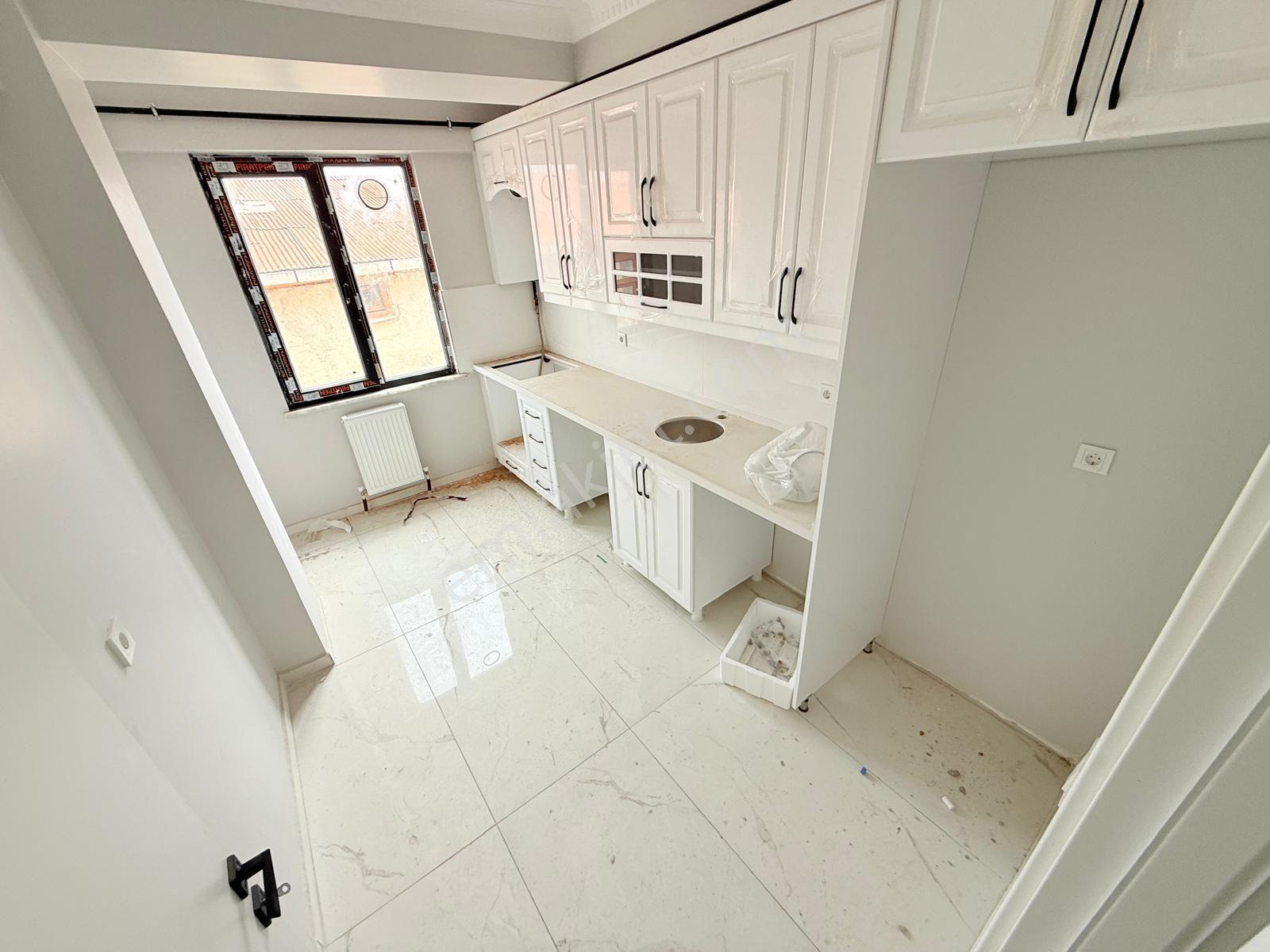 Pusula İnş'tan 50.yıl Mah 2+1 90m2 Satılık Sıfır 4.kat — fotoğraf 3