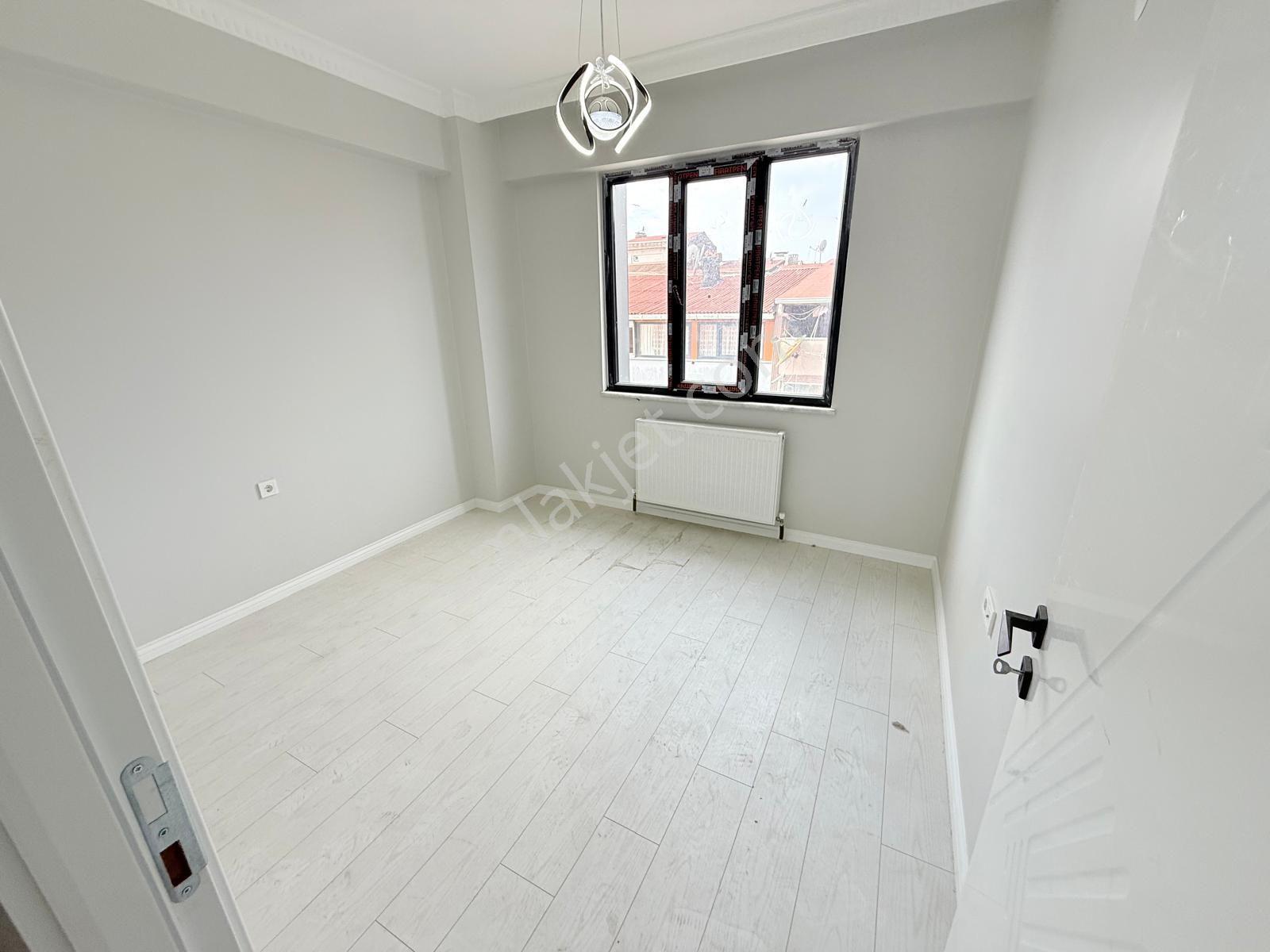Pusula İnş'tan 50.yıl Mah 2+1 90m2 Satılık Sıfır 4.kat — fotoğraf 5