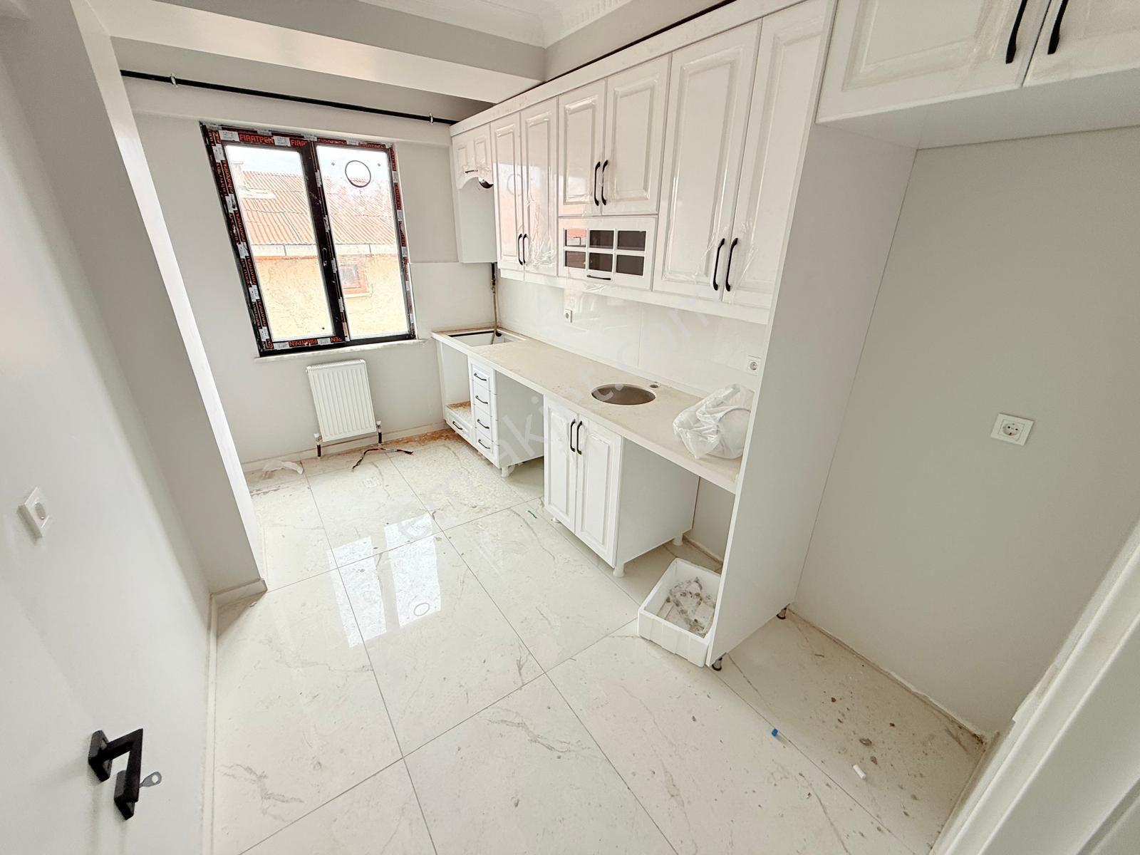 Pusula İnş'tan 50.yıl Mah 2+1 90m2 Satılık Sıfır 4.kat — fotoğraf 17