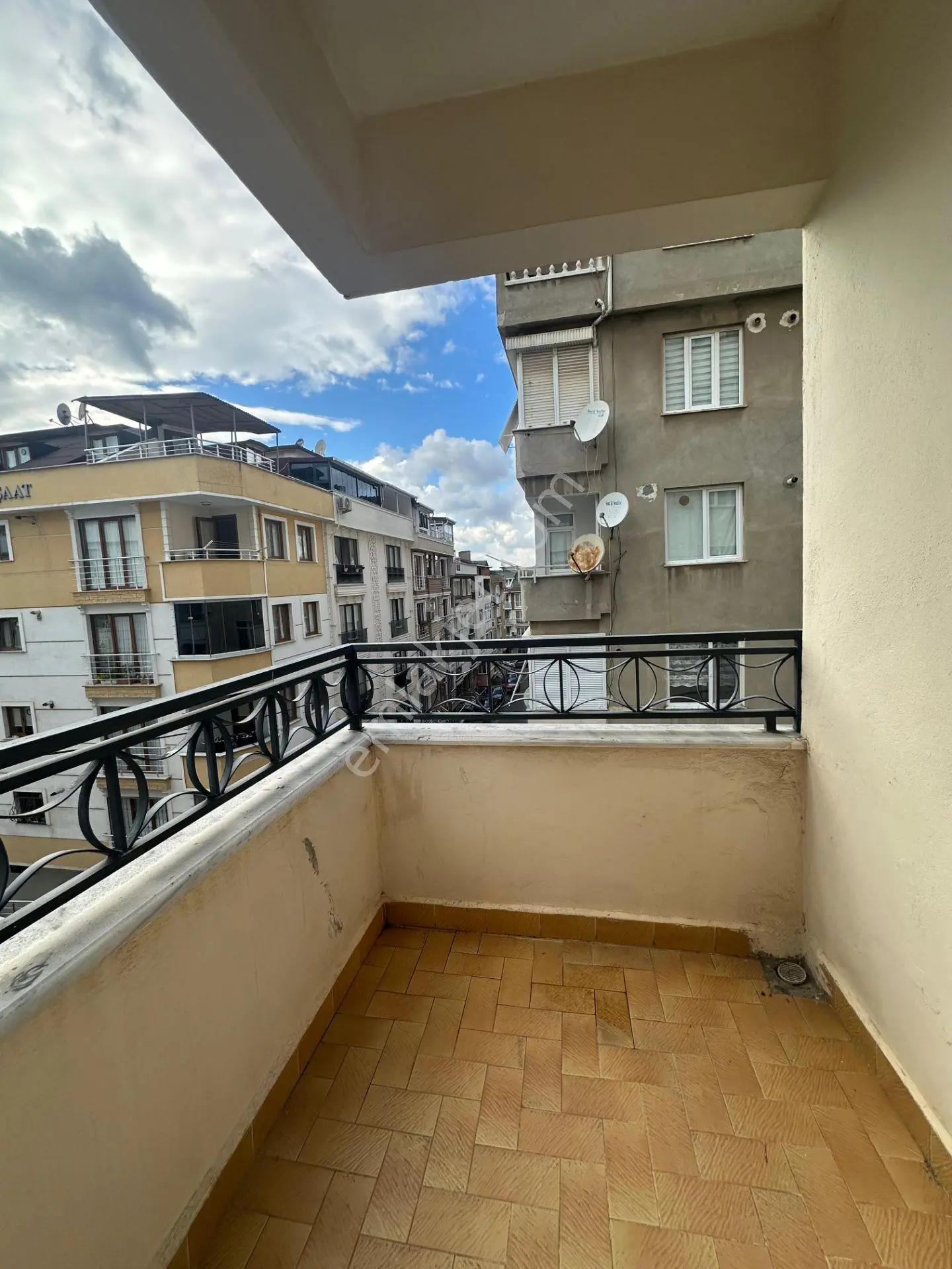 Maltepe Zümrütevler'de Muhteşem Genişlikte Satılık 3+1 Daire — fotoğraf 5