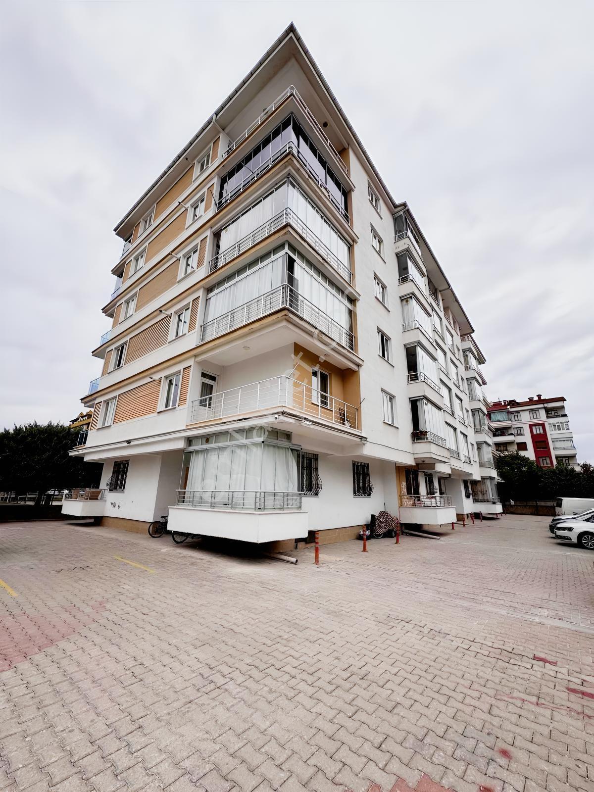 Keçeciler Caddesi Yakını 3+1 Bakımlı Geniş Daire — fotoğraf 2