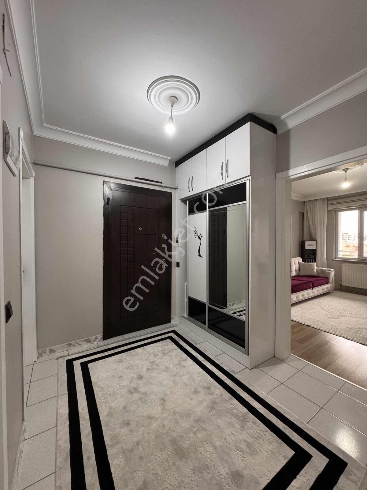 Keçeciler Caddesi Yakını 3+1 Bakımlı Geniş Daire — fotoğraf 12