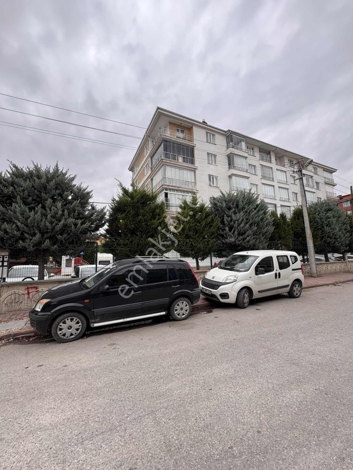 Keçeciler Caddesi Yakını 3+1 Bakımlı Geniş Daire — fotoğraf 33