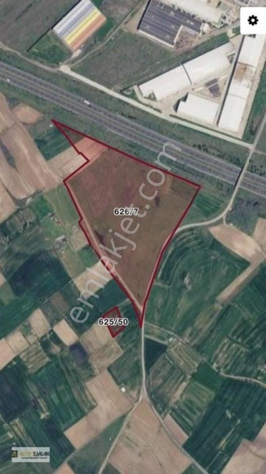 Çerkezköy Veliköy'de Satılık Yatırımlık Tarla (2273m²)