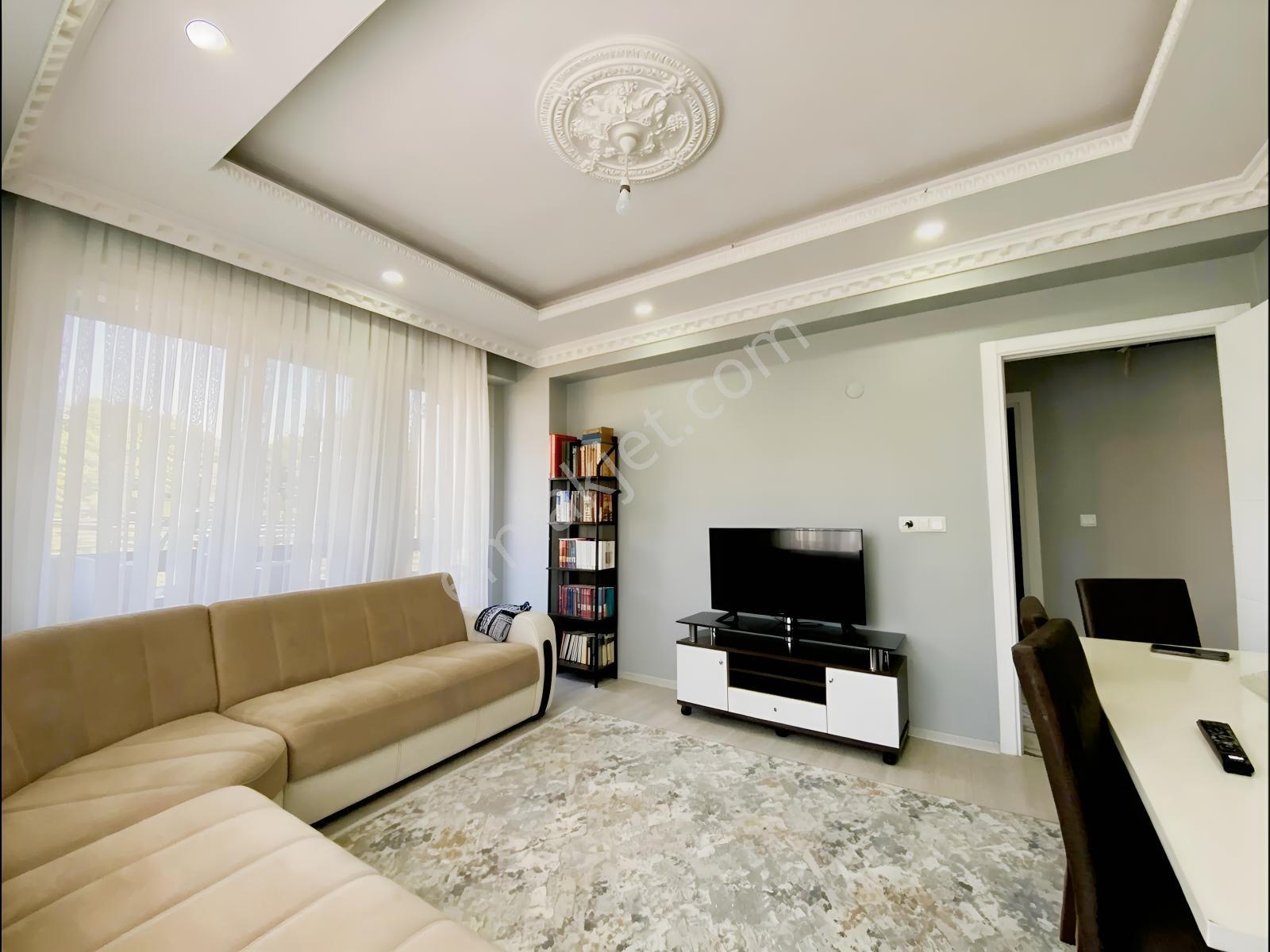 Karasuda Havuzlu Sitede Ayrı Mutfaklı Cam Balkonlu Daire — fotoğraf 20