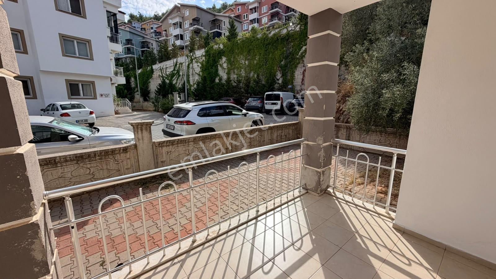 Prodıgy 360'tan Taşyaka'da Satılık 3+1 Üç Cepheli Aydınlık Daire — fotoğraf 17