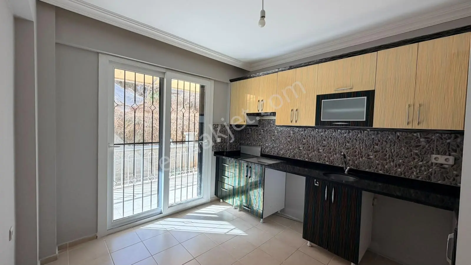 Prodıgy 360'tan Taşyaka'da Satılık 3+1 Üç Cepheli Aydınlık Daire — fotoğraf 18