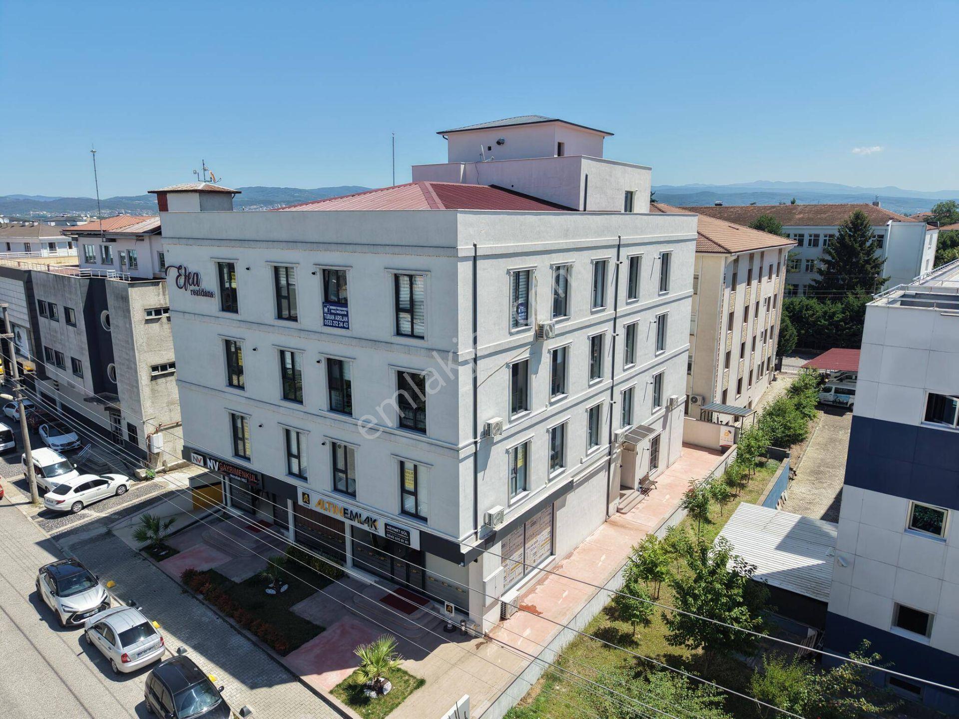Cedidiye Efea Rezidans'ta Geniş Ve Lüks 1+1 Satılık Daireler — fotoğraf 3