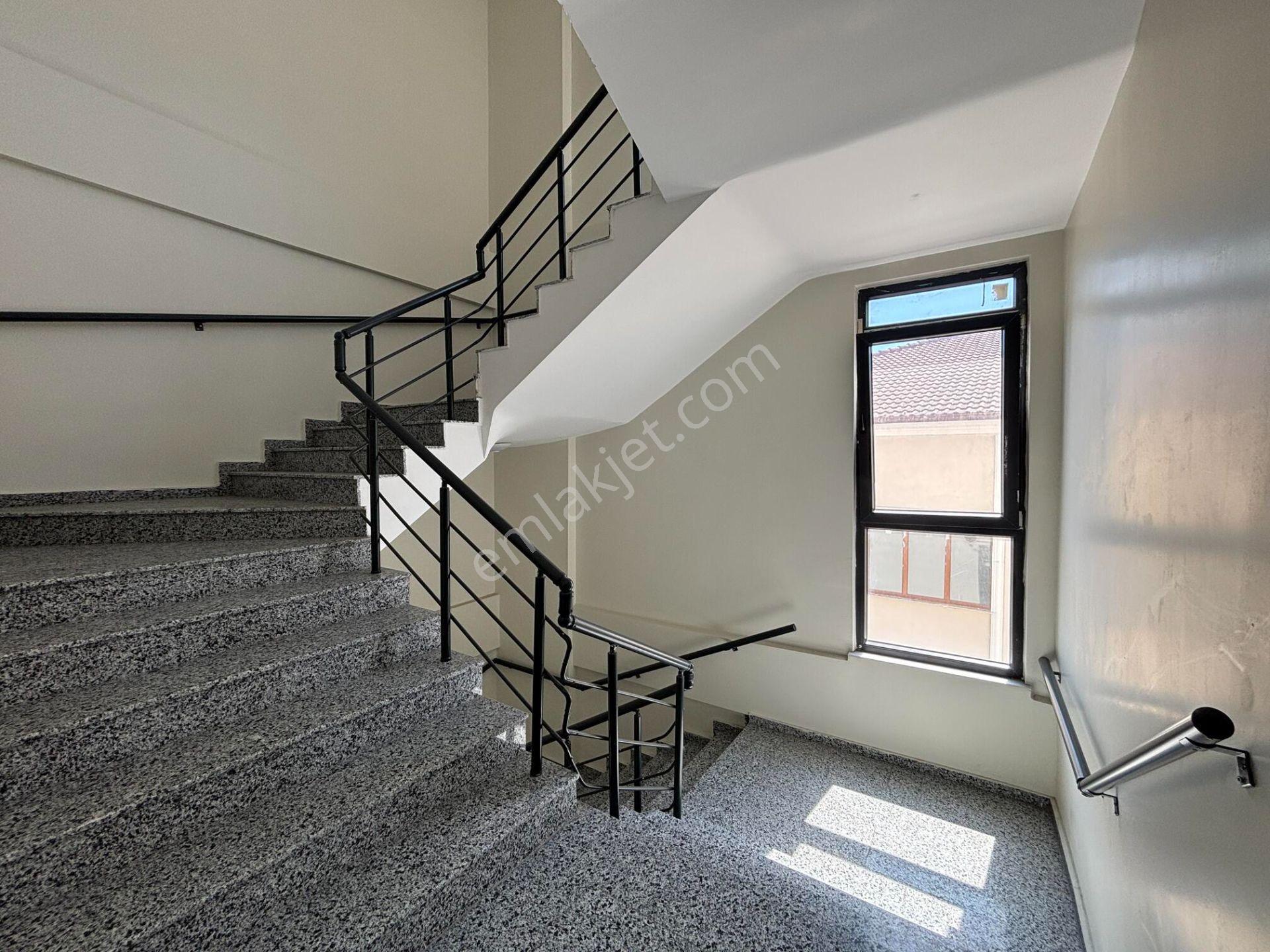 Cedidiye Efea Rezidans'ta Geniş Ve Lüks 1+1 Satılık Daireler — fotoğraf 32