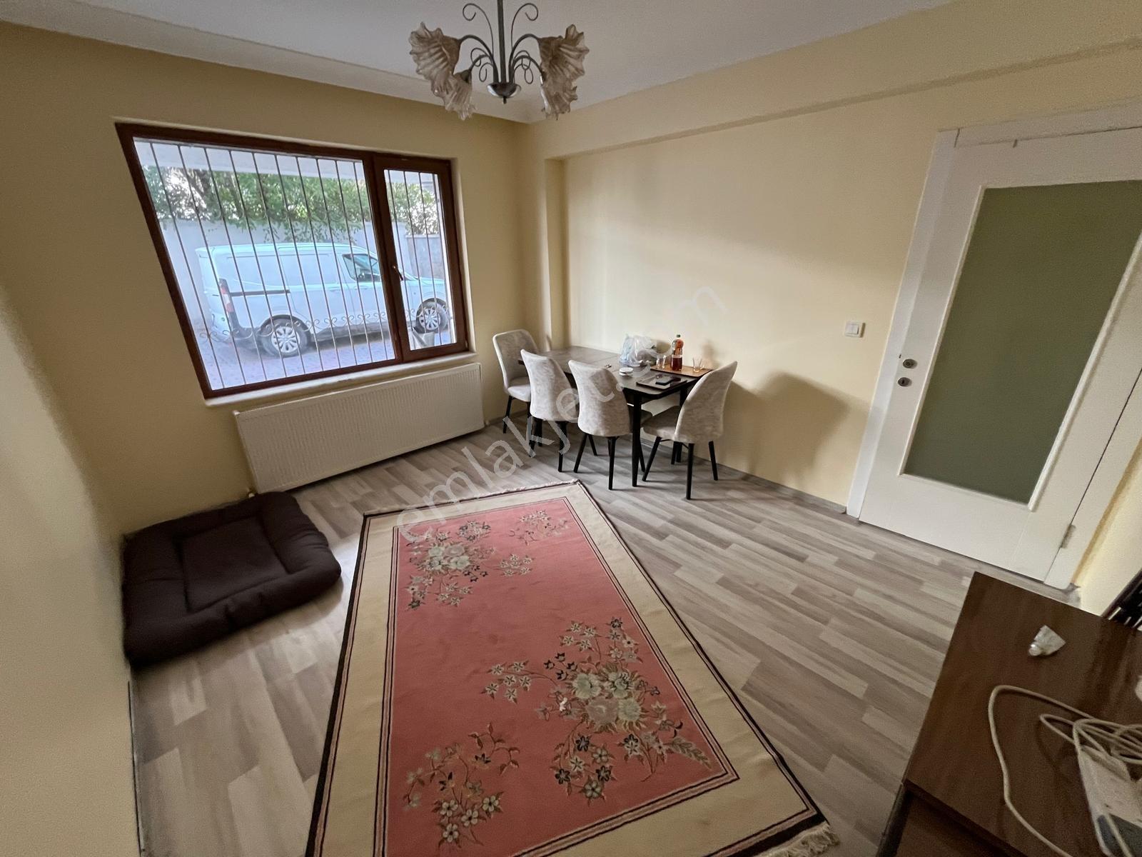 Cumhuriyet Gayrimenkulden 2+1 Metro Yakını Satılık Daire — fotoğraf 7