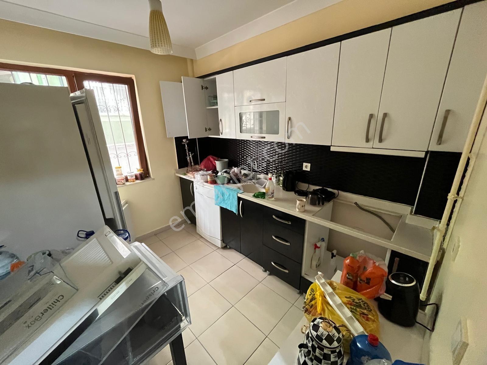 Cumhuriyet Gayrimenkulden 2+1 Metro Yakını Satılık Daire — fotoğraf 18