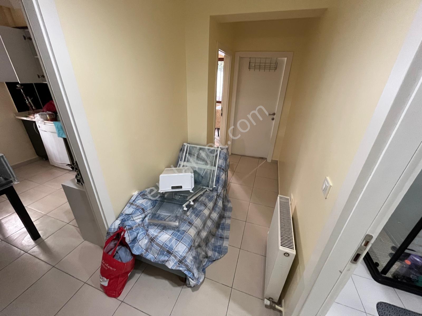 Cumhuriyet Gayrimenkulden 2+1 Metro Yakını Satılık Daire — fotoğraf 28