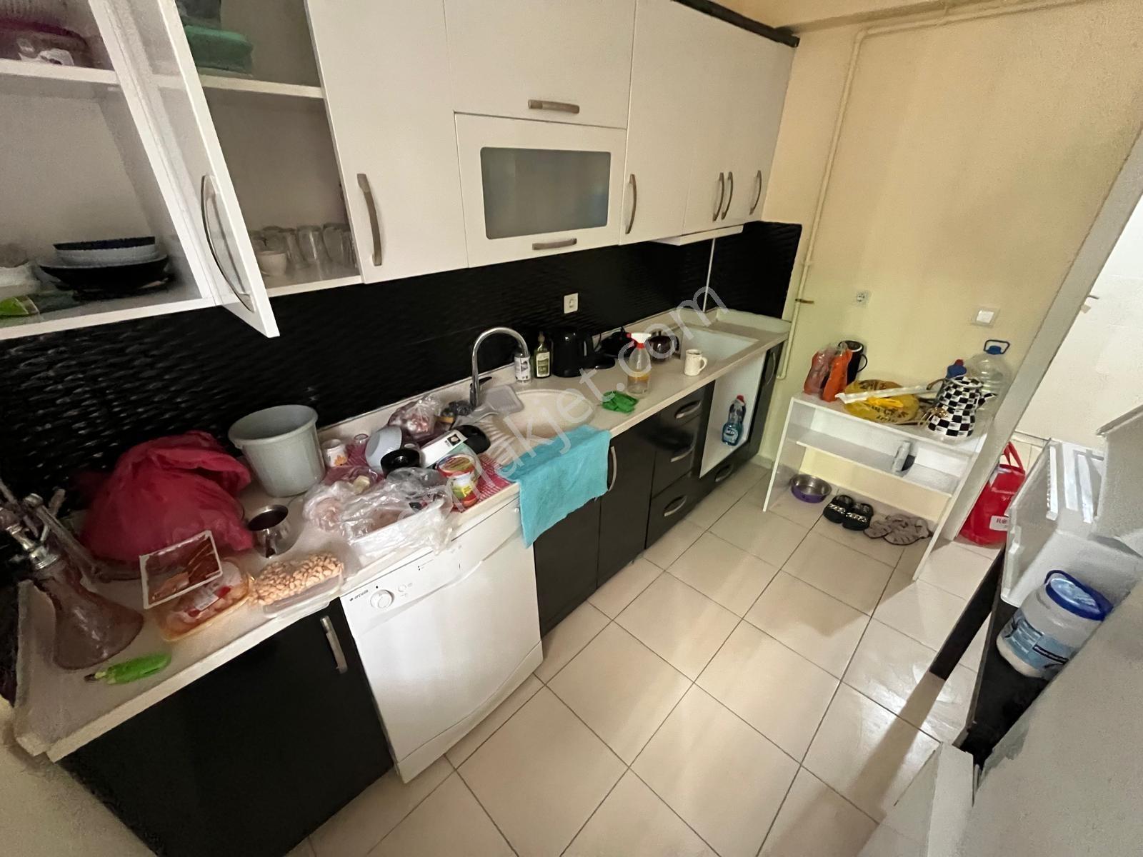 Cumhuriyet Gayrimenkulden 2+1 Metro Yakını Satılık Daire — fotoğraf 29