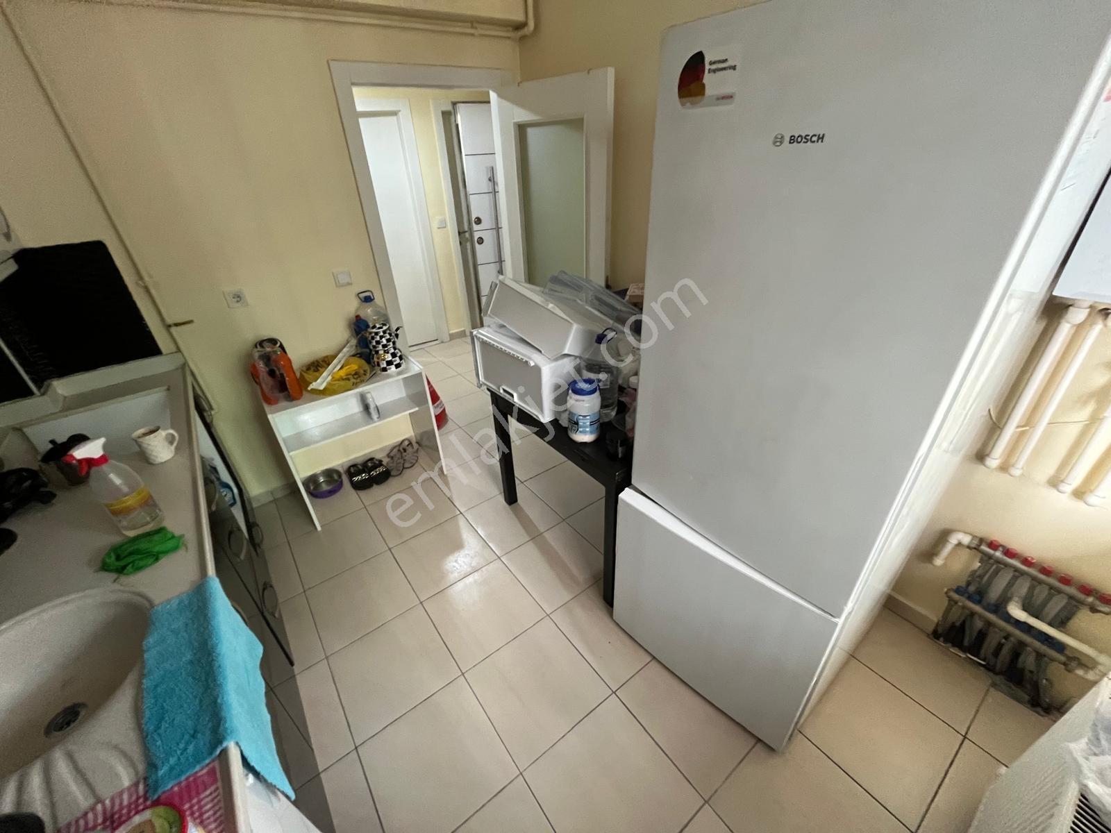 Cumhuriyet Gayrimenkulden 2+1 Metro Yakını Satılık Daire — fotoğraf 31