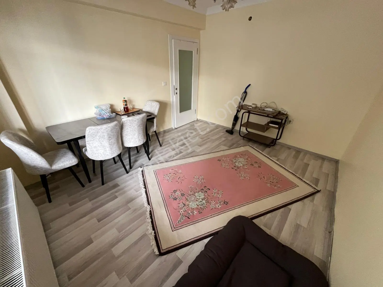 Cumhuriyet Gayrimenkulden 2+1 Metro Yakını Satılık Daire — fotoğraf 38
