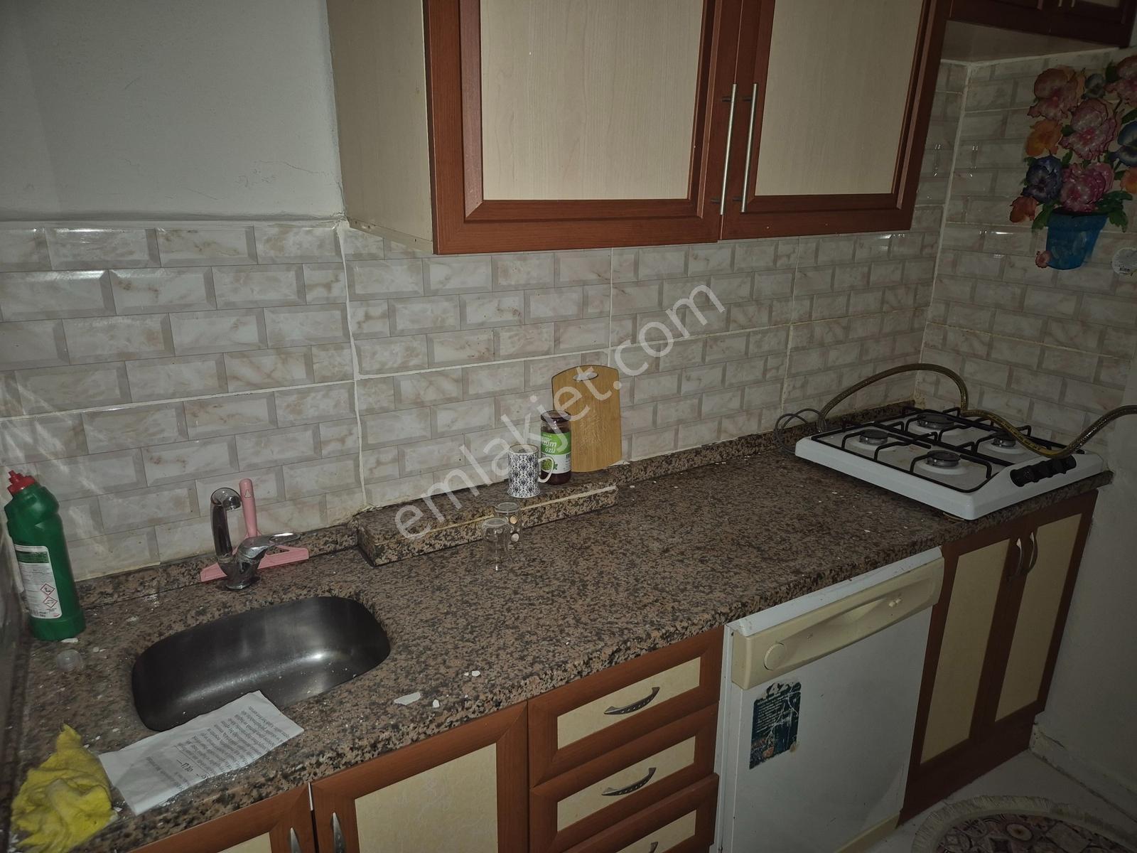 İsmail Şirinden Eski Pazar Cad.merkezi Konumda 3+1 Daire — fotoğraf 11