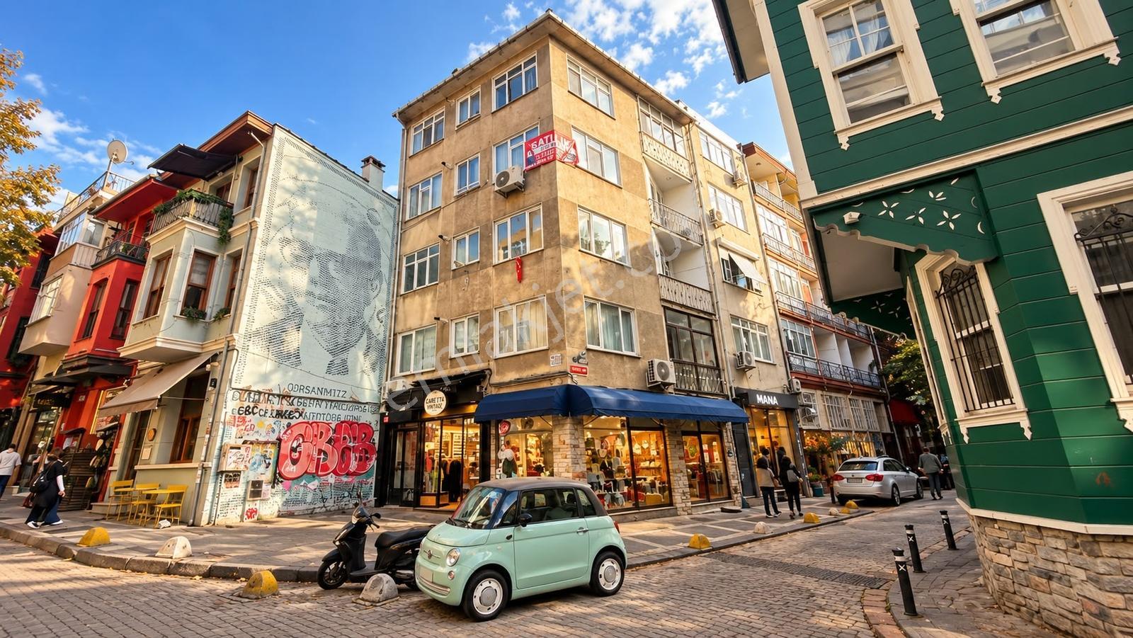 Kadıköy Modada Merkezi Konumda | Komple Eşyalı 1+1 | Net 40 M²