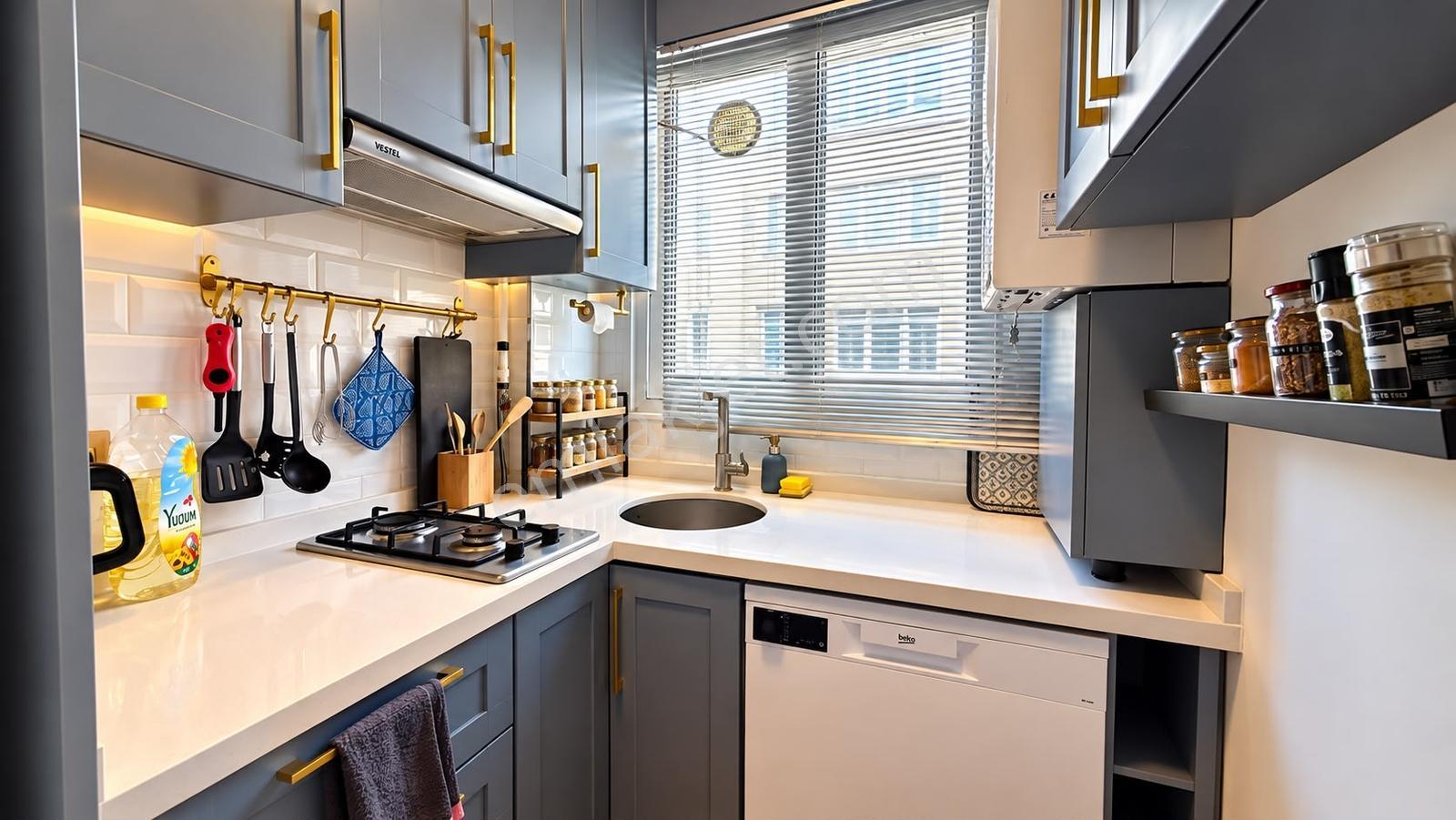 Kadıköy Modada Merkezi Konumda | Komple Eşyalı 1+1 | Net 40 M² — fotoğraf 6