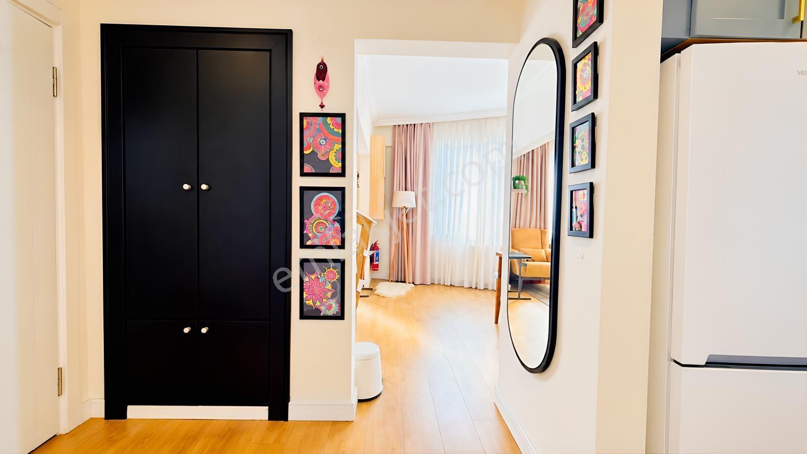 Kadıköy Modada Merkezi Konumda | Komple Eşyalı 1+1 | Net 40 M² — fotoğraf 9