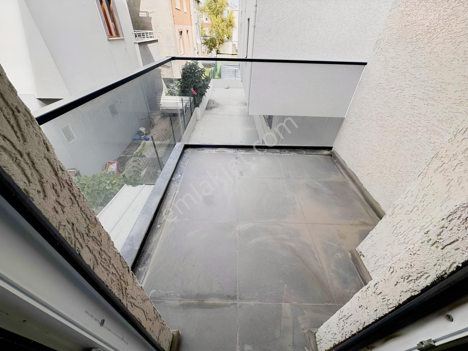Sancaktepe Atatürk Mahallesinde Kapalı Otopark Olan 2+1 Daire — fotoğraf 23