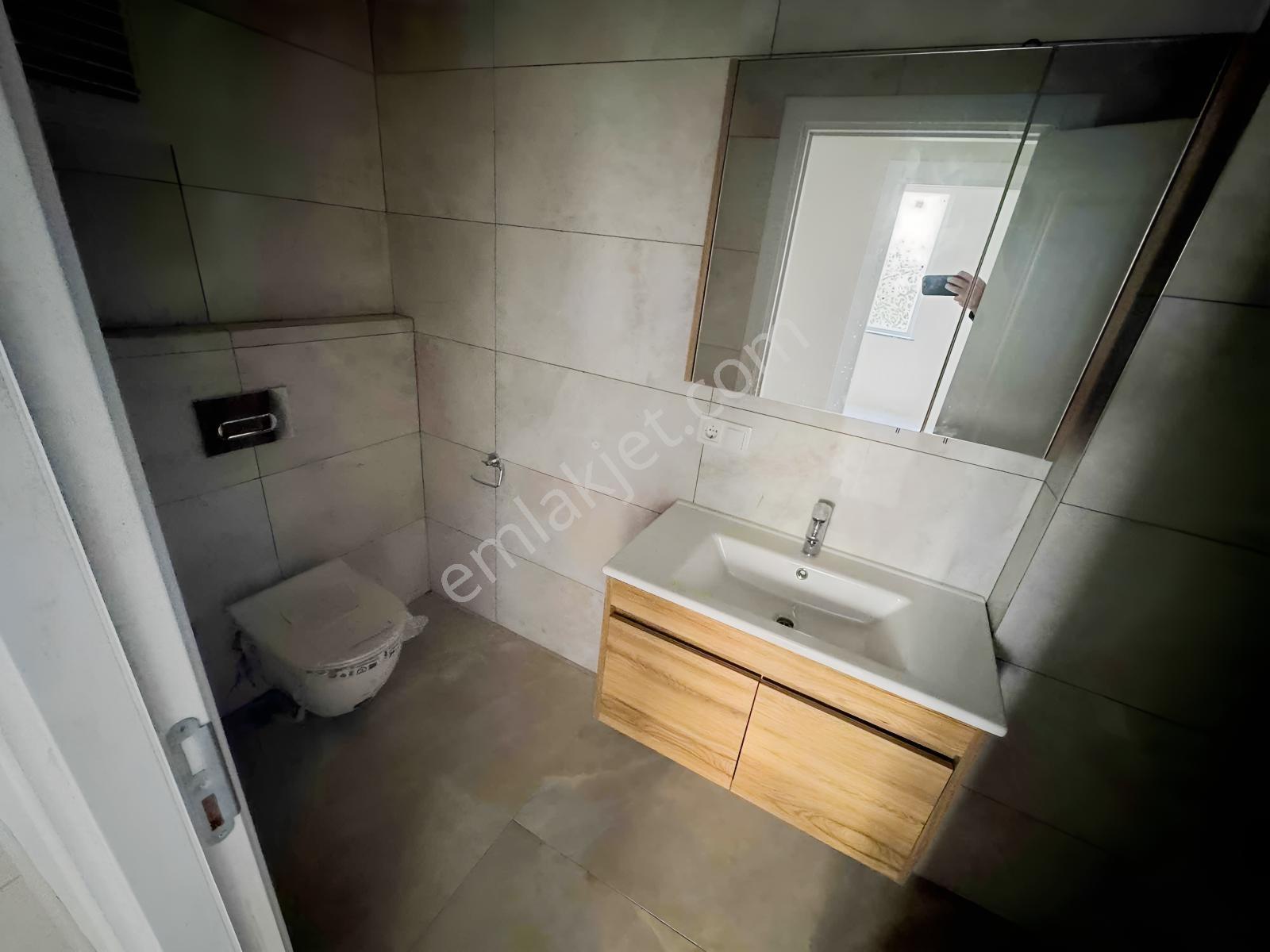 Sancaktepe Atatürk Mahallesinde Kapalı Otopark Olan 2+1 Daire — fotoğraf 27